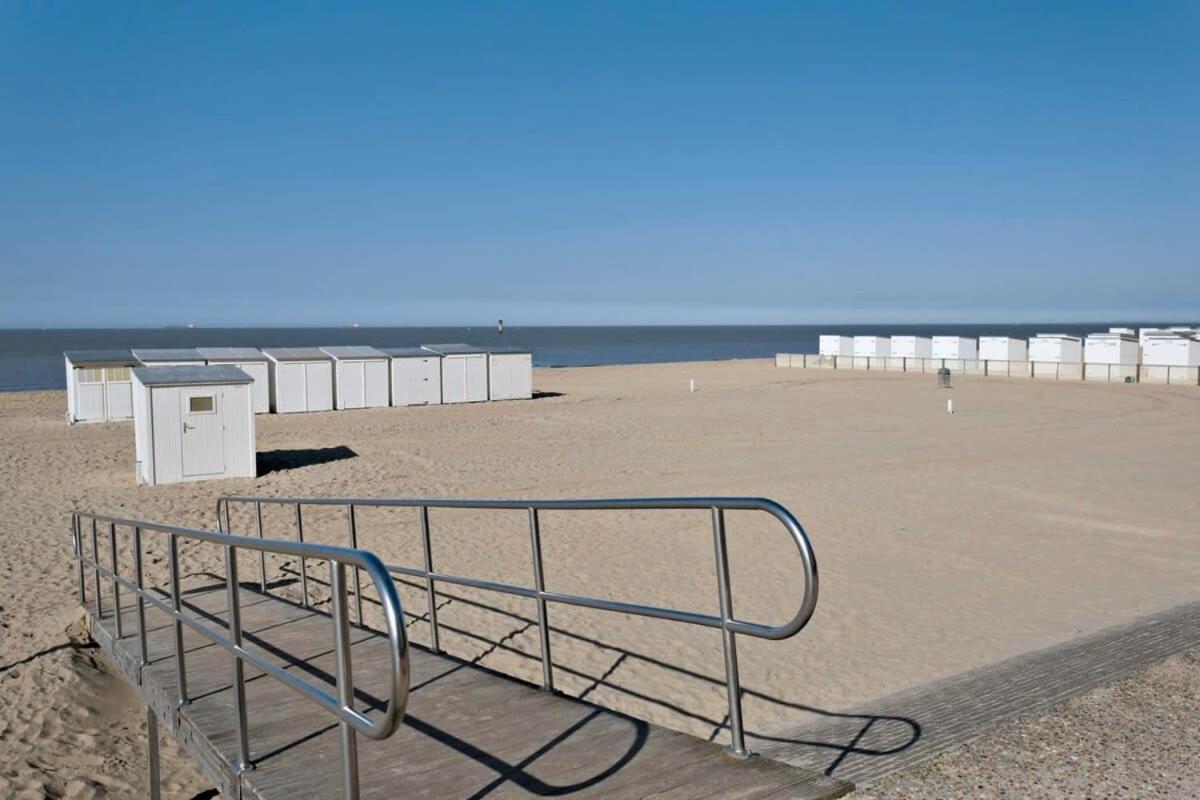 Huswell - Beautiful And Spacious Studio With Side Seaview Knokke-Heist Exterior foto